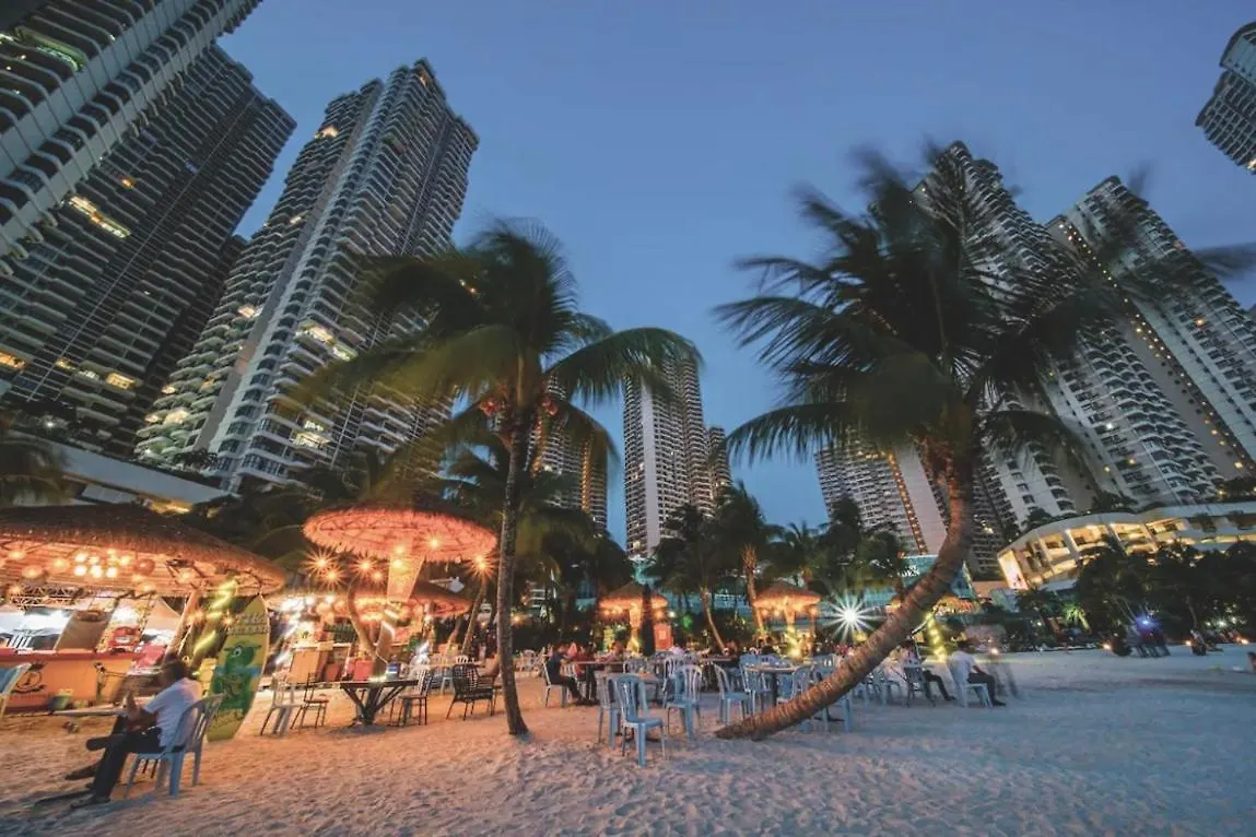 Dooga Ins-Dreamspace L37 Seaview Projector 1-6Pax Johor Bahru 0*,  Malaysia