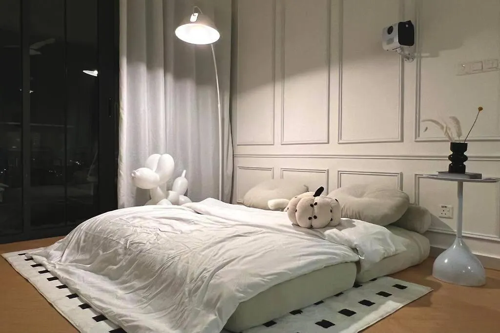 Dooga Ins-Dreamspace L37 Seaview Projector 1-6Pax Johor Bahru